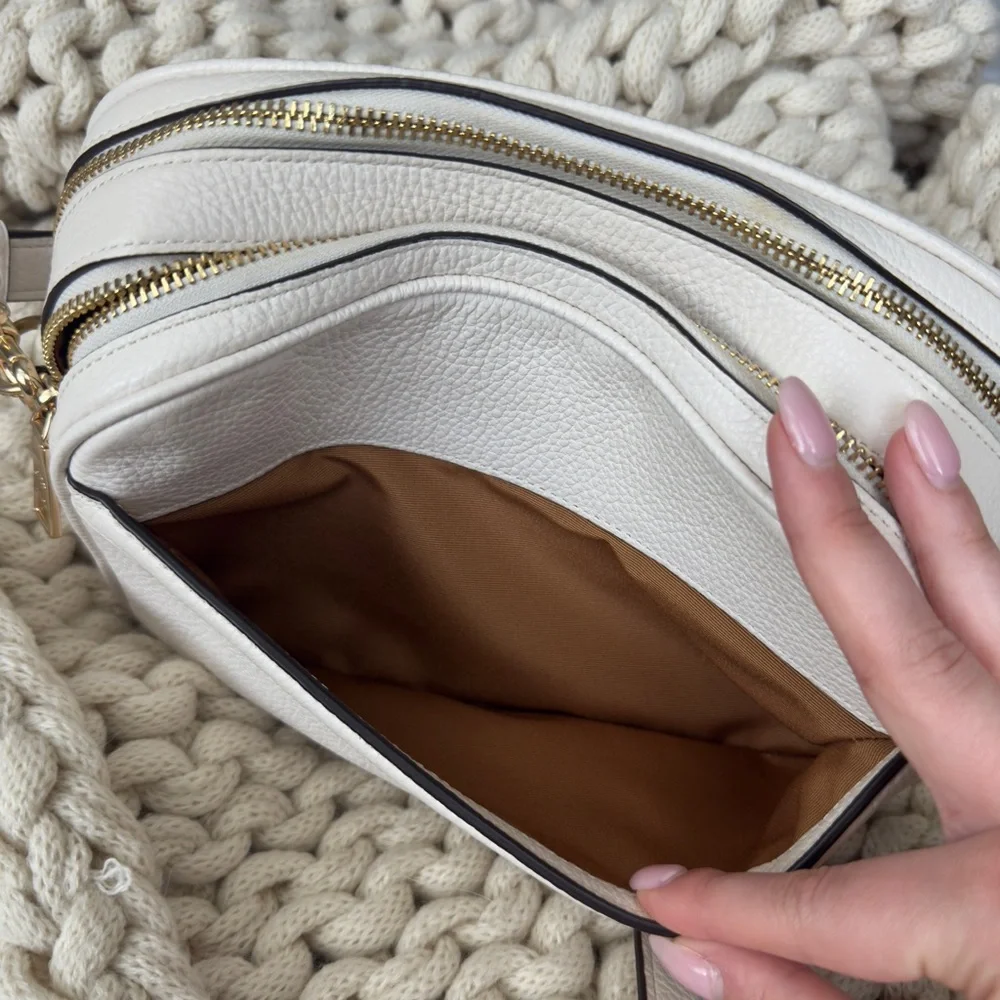 Coach White Crossbody Bag - Picture 8 of 11